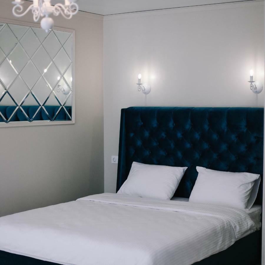 Vip Apartament Gomel Apartment Bagian luar foto